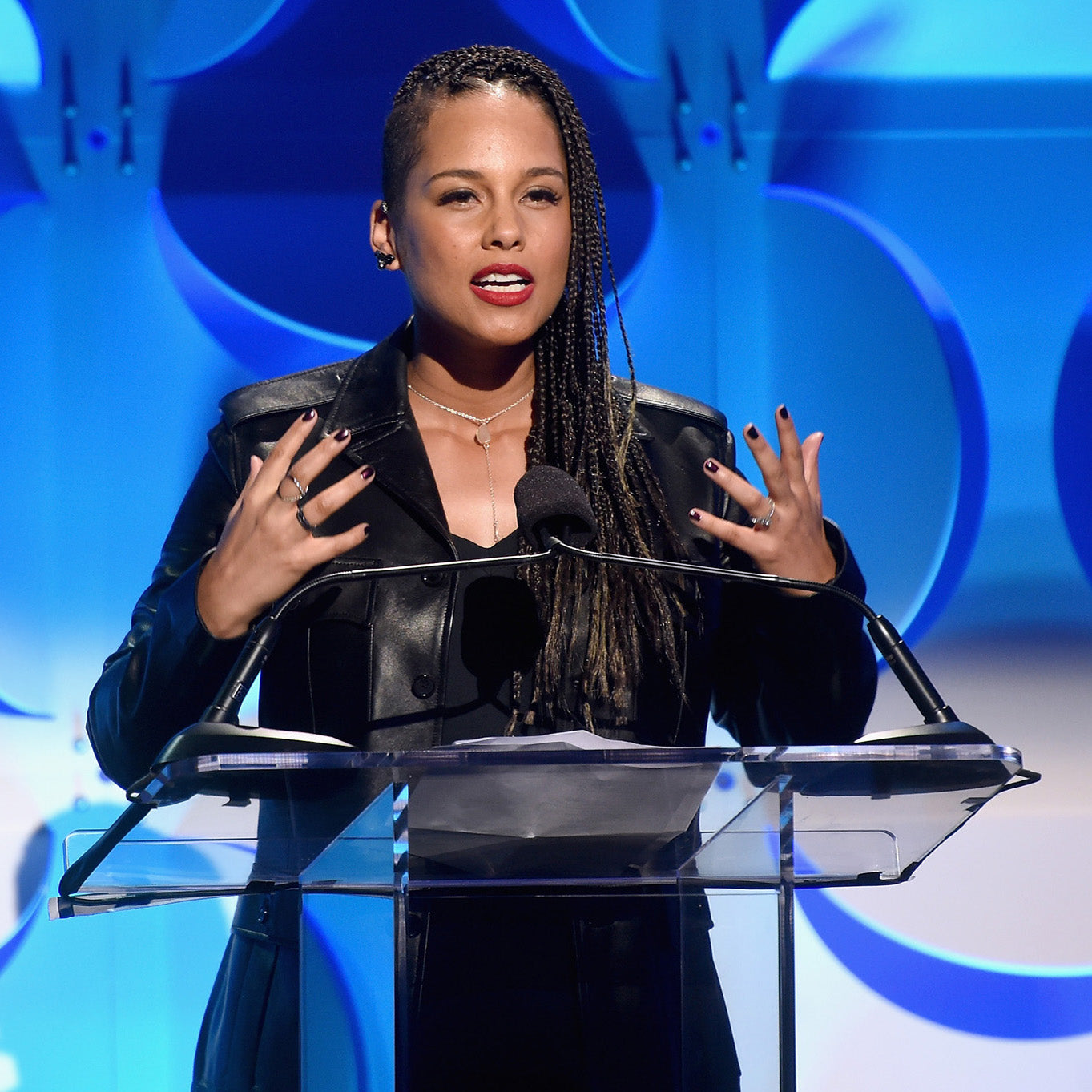 ALICIA KEYS AS SEEN IN 