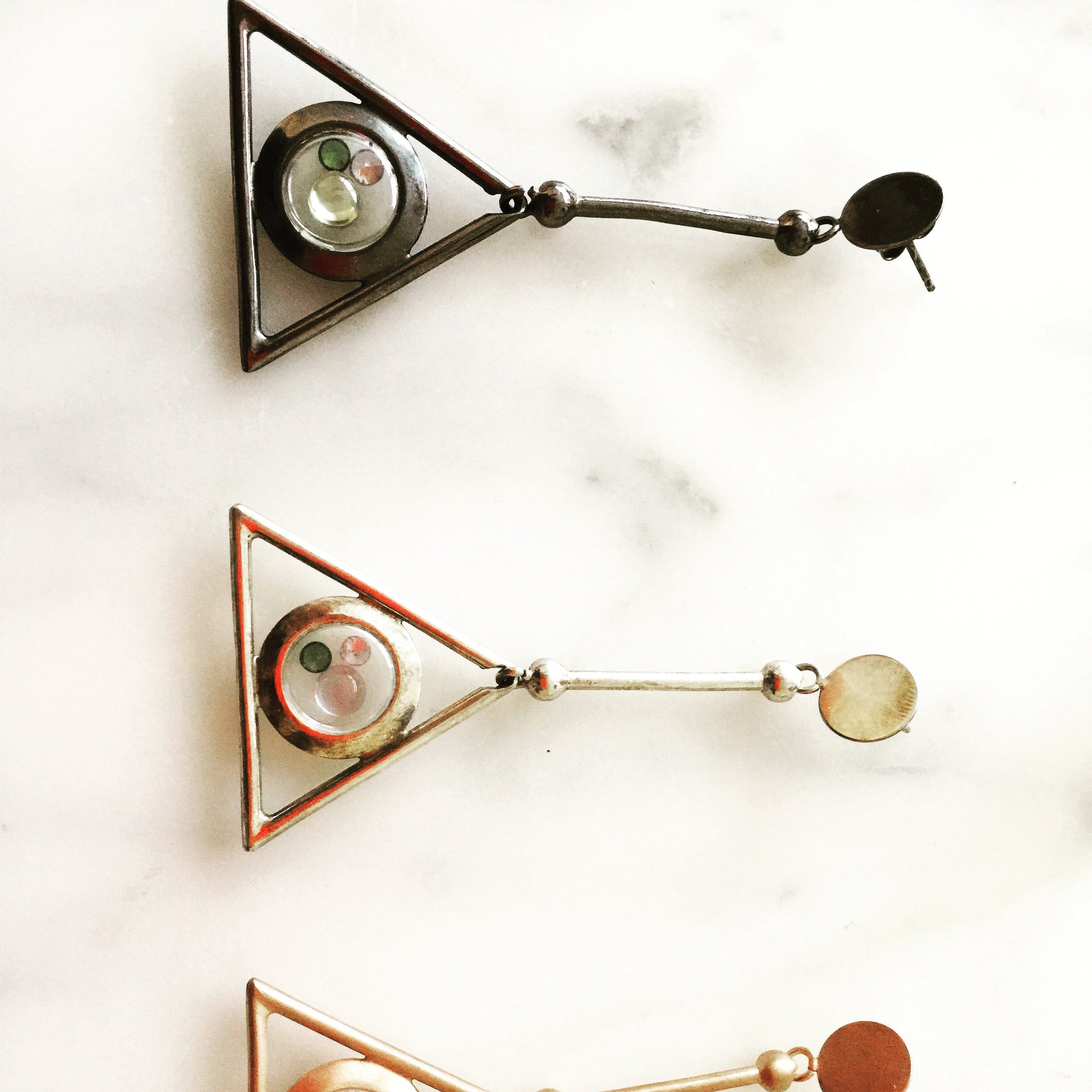 Art deco Floating Earrings