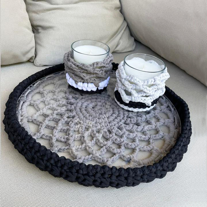 Flower Crochet tray designed by alexandra koumba