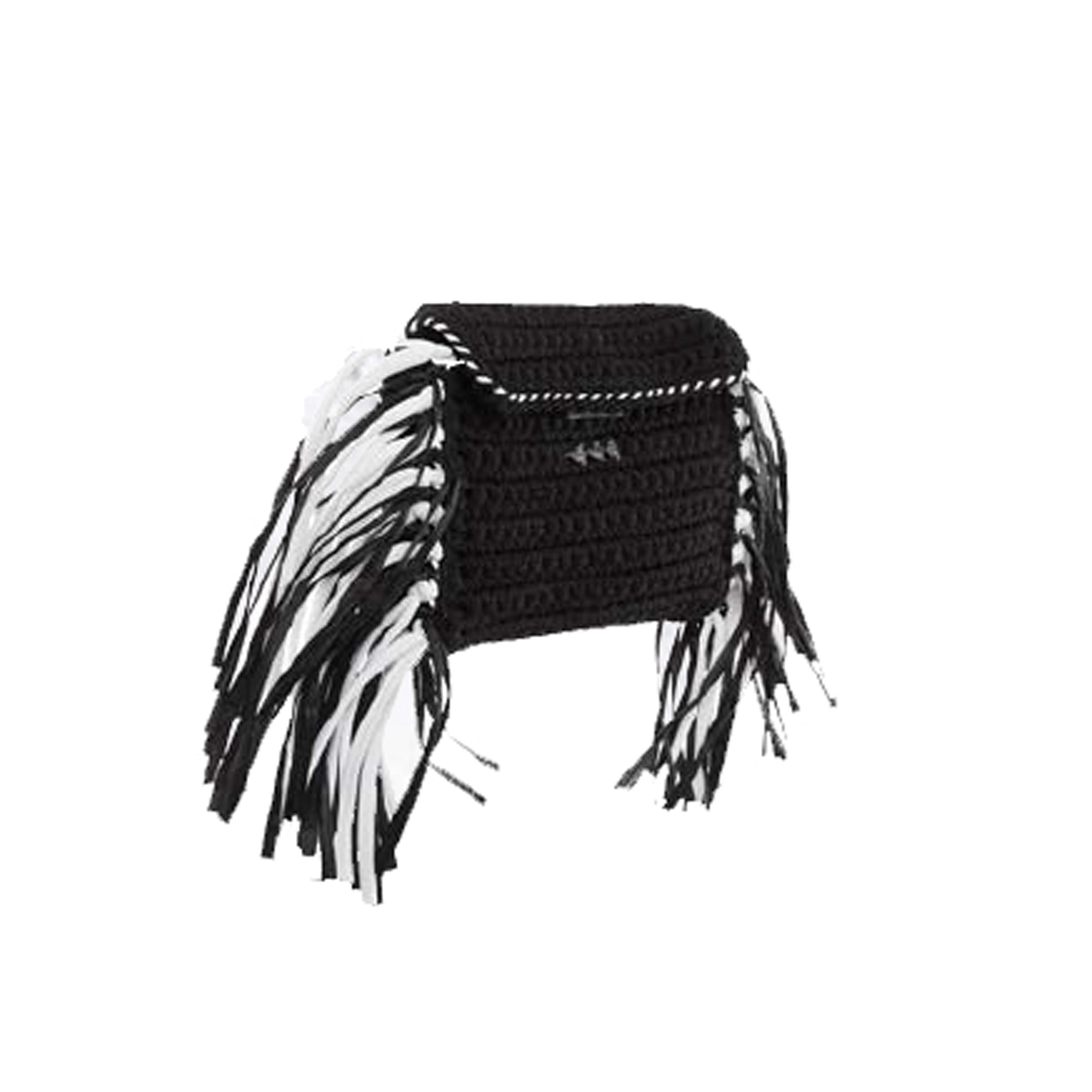 Weaved-chi-chi-rafia-clutch-with-arrow-jewel-designed-by-Alexandra-koumba